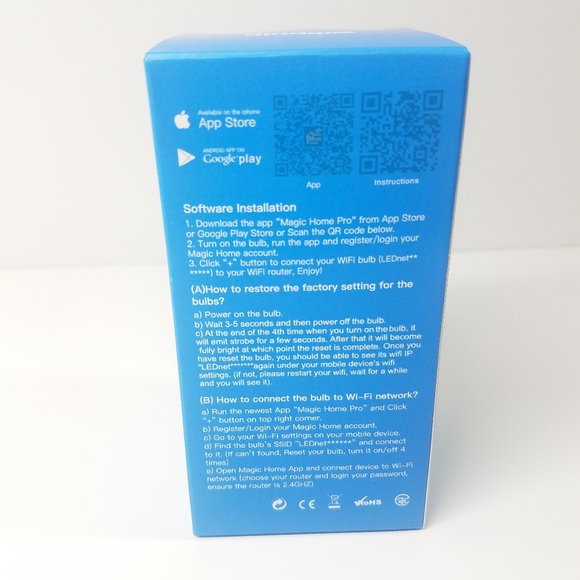 WifiBulb Smartphone Control Multicolor Light Bulb 4.5 Watts - Picture 3 of 7